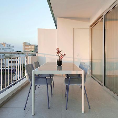 Amazing Two Bedroom Apartment ラルナカ エクステリア 写真