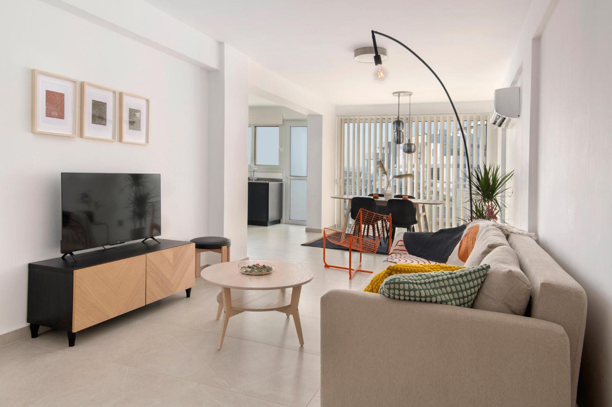Amazing Two Bedroom Apartment ラルナカ エクステリア 写真