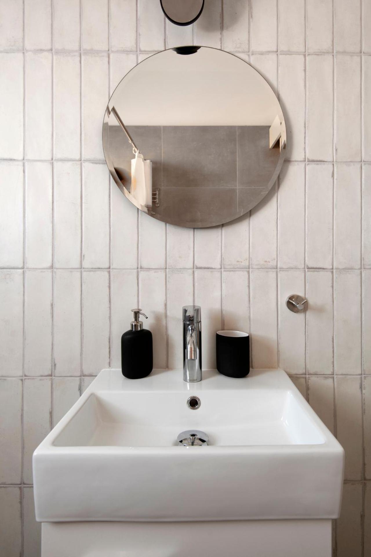 Amazing Two Bedroom Apartment ラルナカ エクステリア 写真