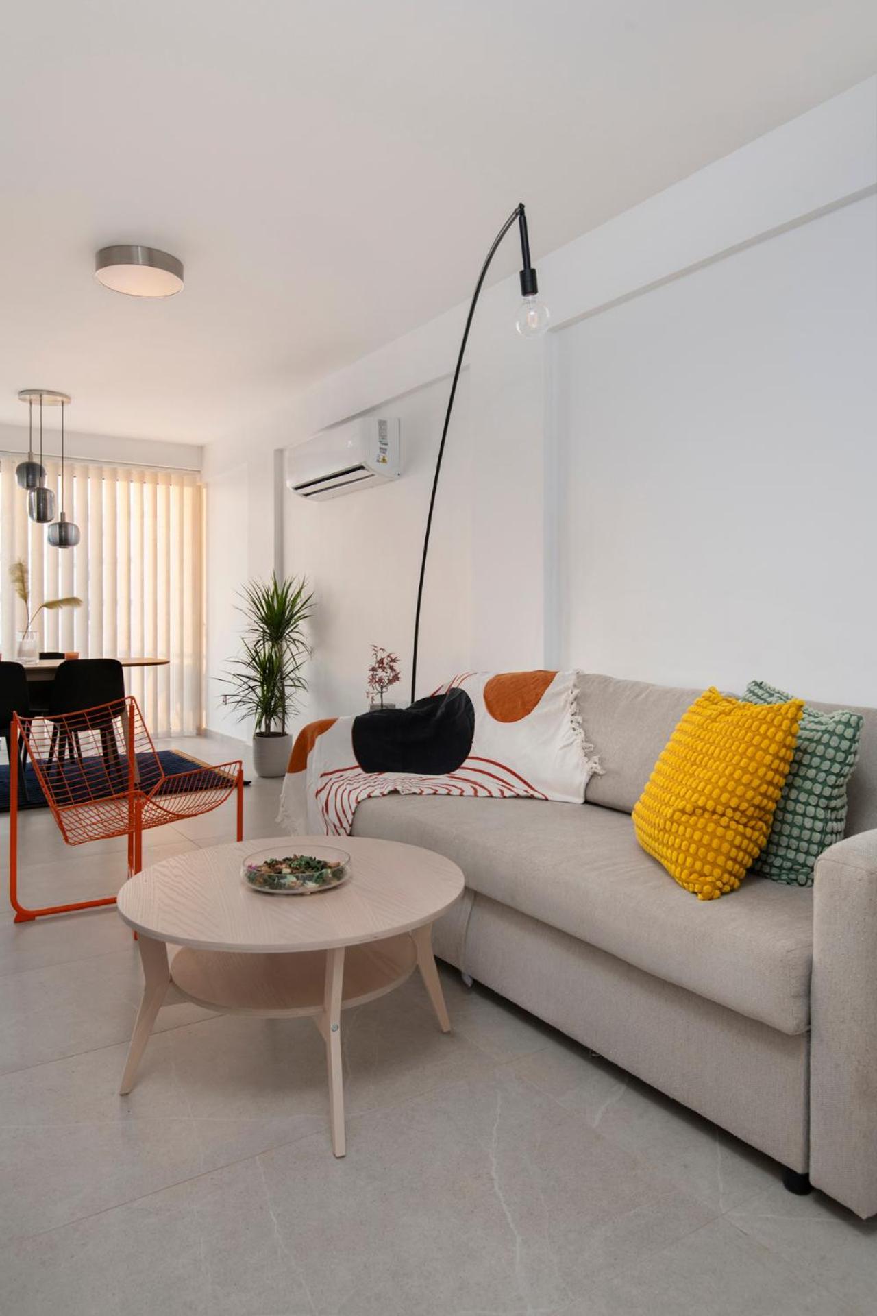 Amazing Two Bedroom Apartment ラルナカ エクステリア 写真